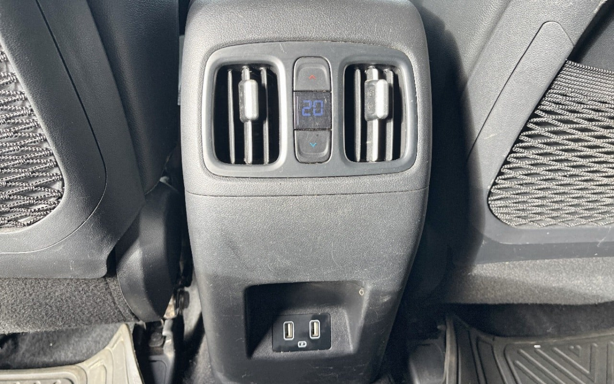 d18cf37c-ef8c-44f9-89d9-56a619ec0ec3.jpg