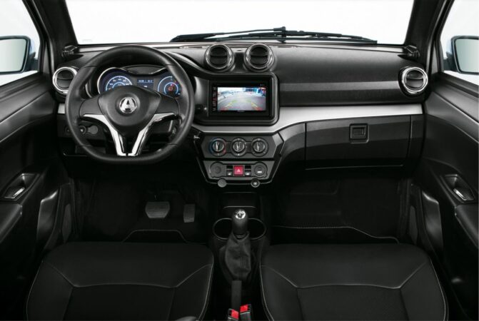 Aixam crossover premium interieur