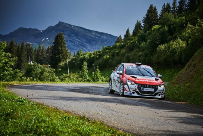 Hugo Louvel en Peugeot 208