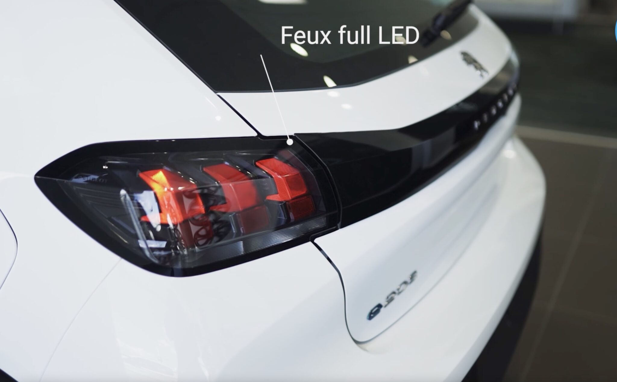 La Peugeot 208 électrique : un intérieur stylé et efficace - Oovango