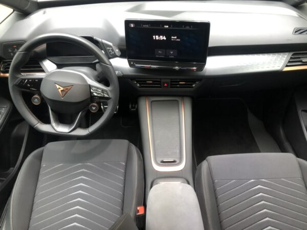 Cupra born vz intérieur