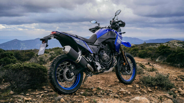 moto catégorie supermotard Yamaha-XTZ700X