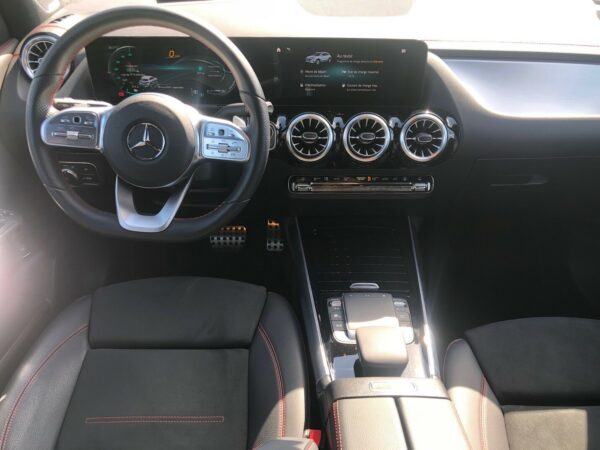 Mercedes EQA 250 intérieur