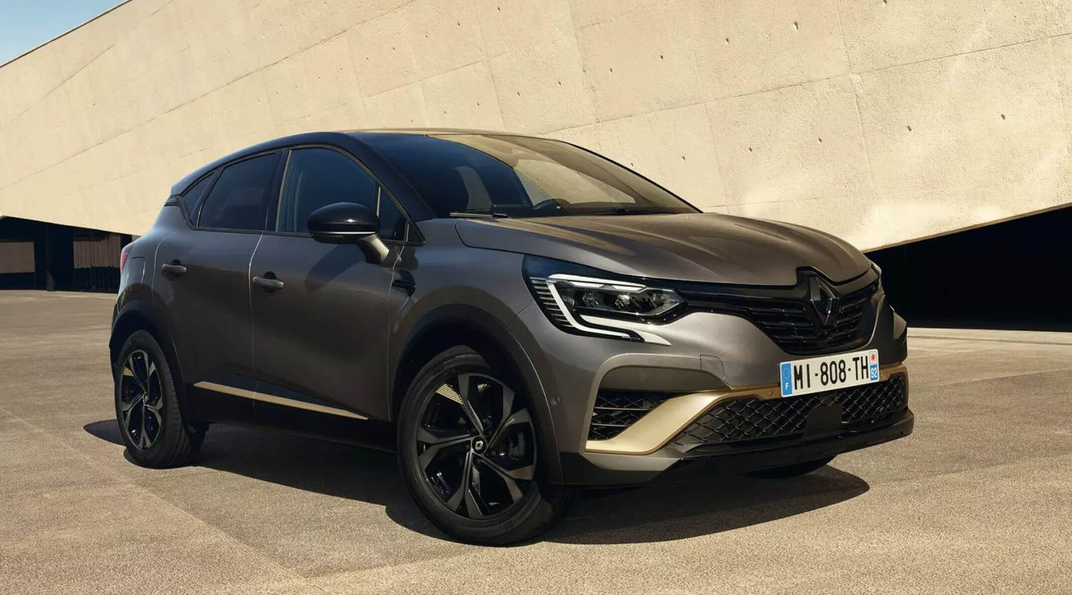 Les meilleurs SUV hybrides et hybrides rechargeables en 2023 Oovango