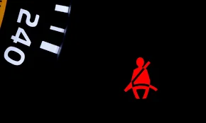 Tableau de bord voyant rouge ceinture de sécurité